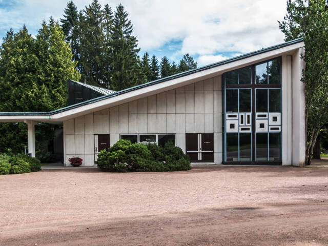 Parikan kappeli ulkoa päin.