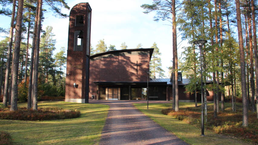 Laajakosken kappeli ulkoa päin.